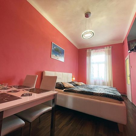 Apartman Exclusive Prague Praga Exterior foto